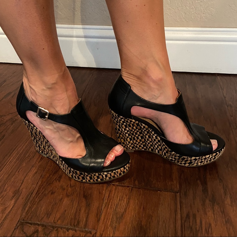 Elaine Turner Wedge Pumps
